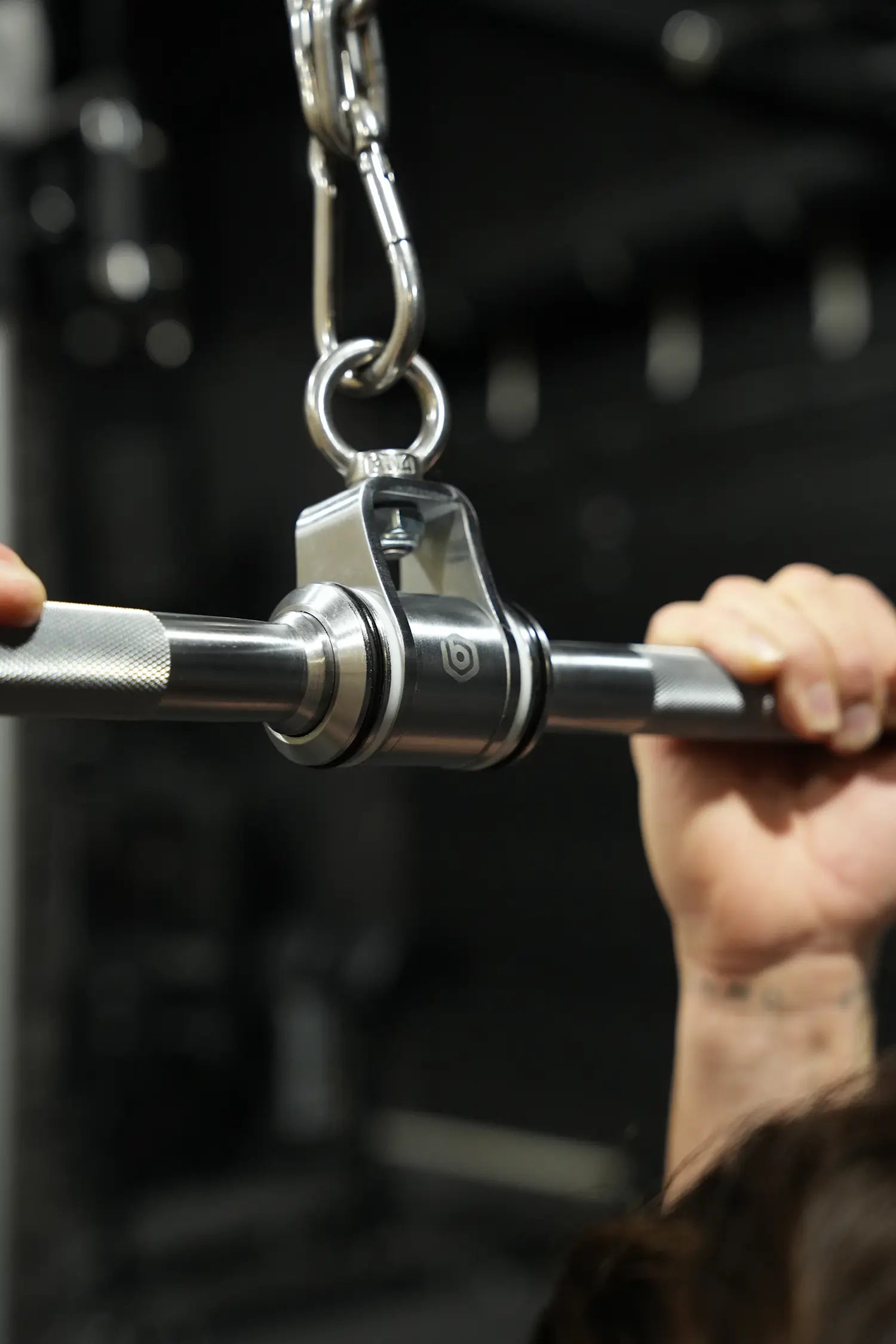 Short Straight Bar