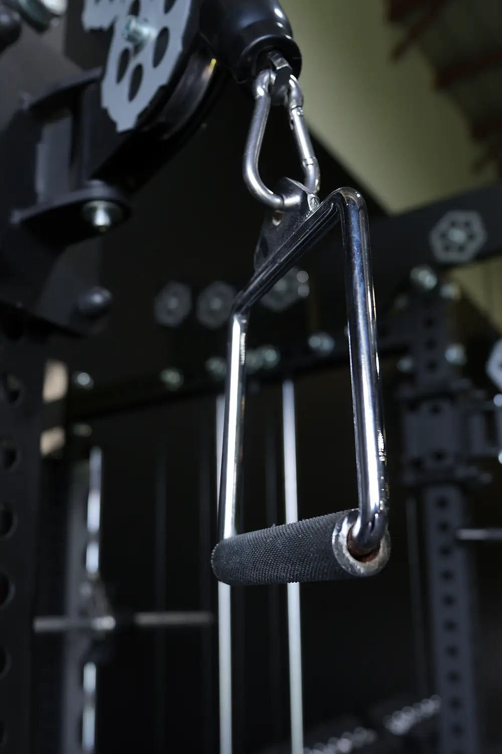 D Handle, Rotating